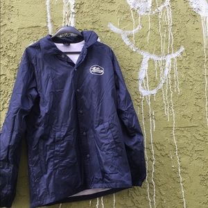 ACTIVE WINDBREAKER